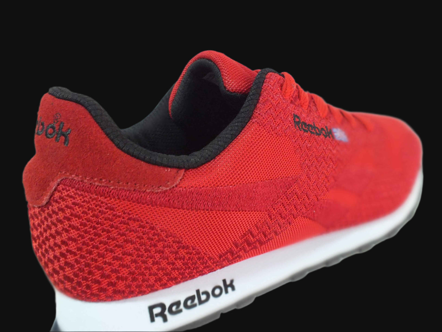 Чоловічі кросівки Reebok classic в наявності 45 розмір   00131