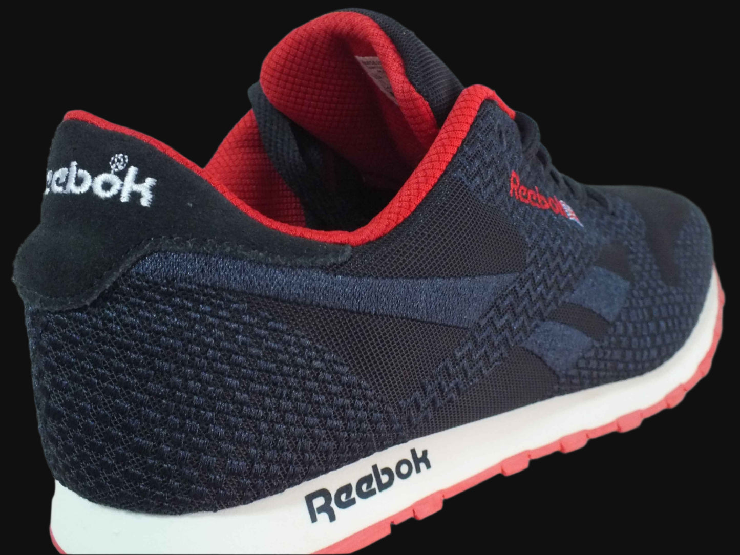 Чоловічі кросівки Reebok classic в наявності 44 розмір   00133