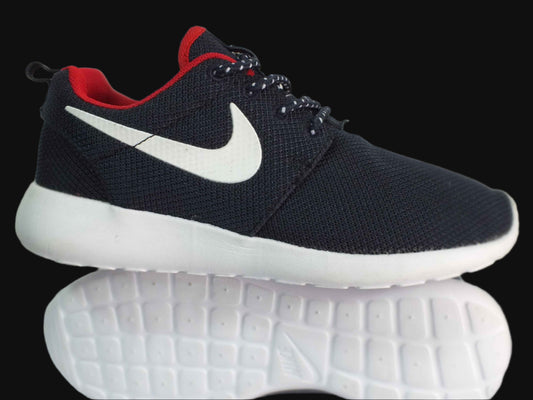 Чоловічі кросівки Nike Roshe Run в наявності 37 розмір   00247