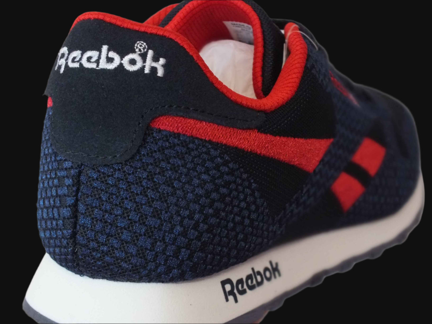 Чоловічі кросівки Reebok classic в наявності 44 та 45 розмір   00275