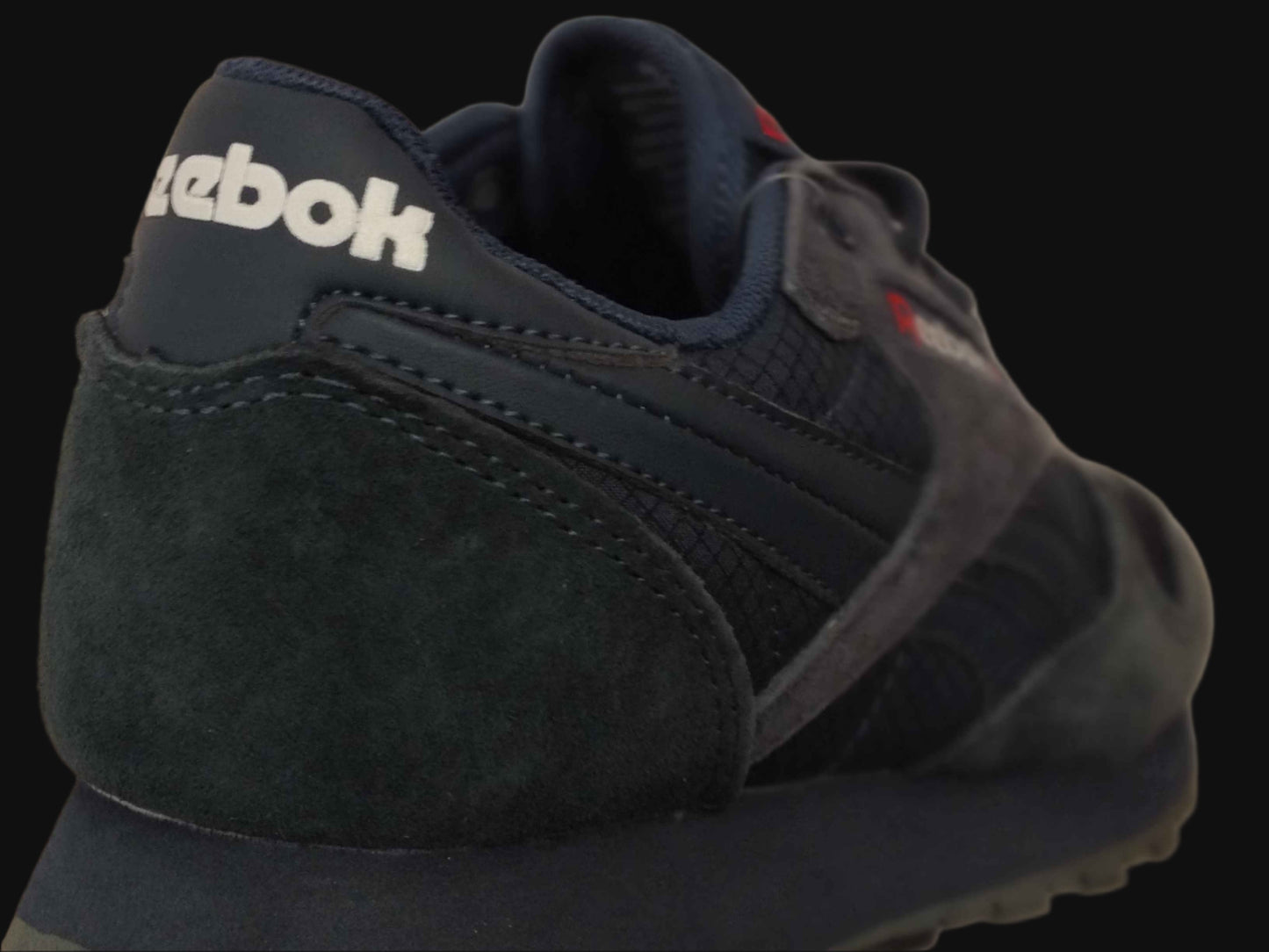 Чоловічі кросівки Reebok classic в наявності 37 38 39 40 розмір   00333