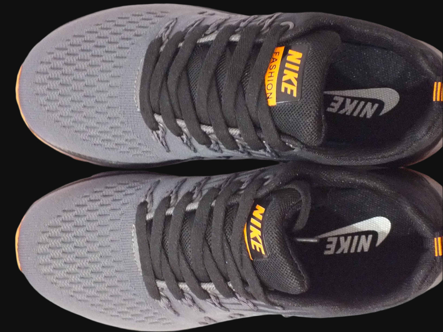 Чоловічі кросівки Nike Zoom в наявності 38 40 розмір   00353