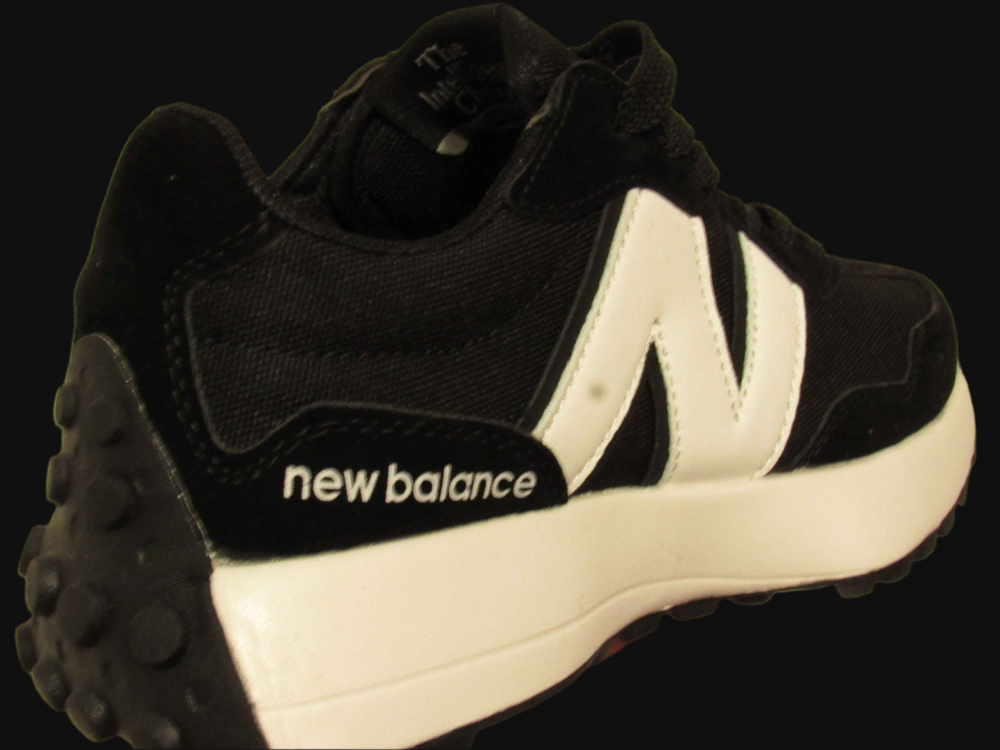 Чоловічі кросівки New balance 327 в наявності 39 розмір   00374